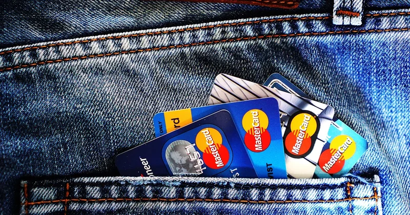 Financer des achats plus importants : crédit renouvelable et crédit sur mesure
