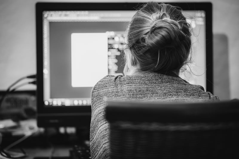 Pourquoi choisir un consultant indépendant pour votre site internet en 2026 ?