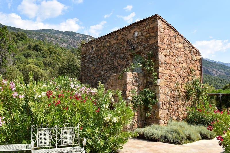 maison en pierre