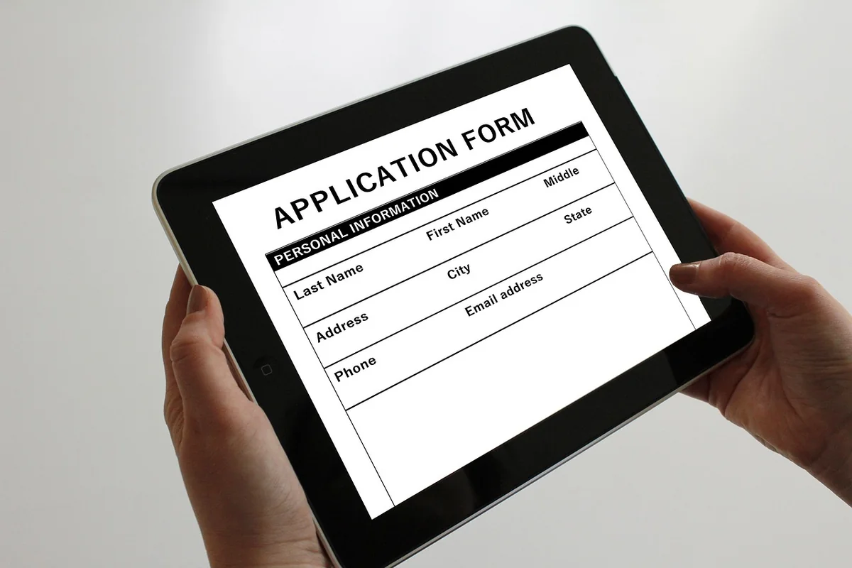 Découvrez pourquoi servicesetemplois.com est incontournable en 2026 pour votre carrière